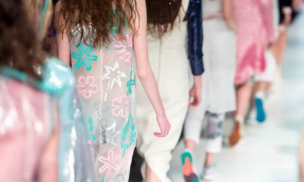 strategi merk fashion